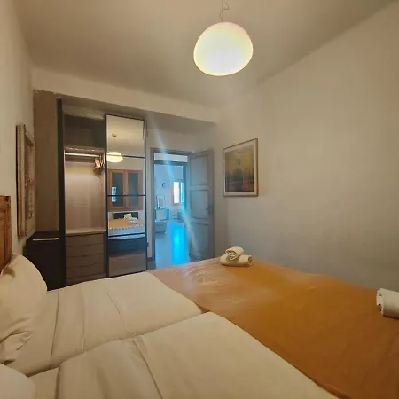 Luxury 3br Of Born Apartment *